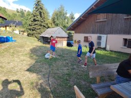 2026_08_12_la_rochette_petrissage_pain_04