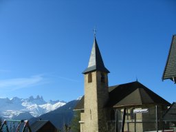 2014-04-15-08h51m41_La_Rochette_Chapelle